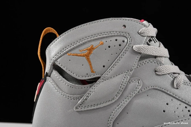 BV6281-006 7 Reflective Air Cardinal Jordan 0710